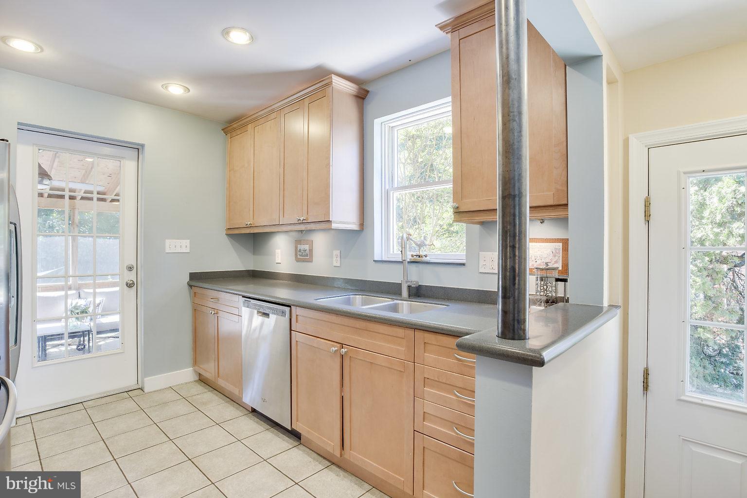 22 Dunmore Road Baltimore, MD 21228 - Photo 10 of 30 Spacious Updated Kitchen