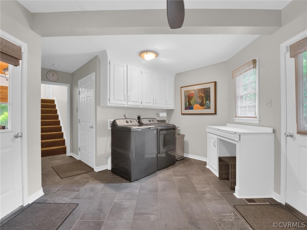 22341 Skinquarter Road Moseley, VA 23120 - Photo 27 of 50 a view of a kitchen with furniture and an empty room