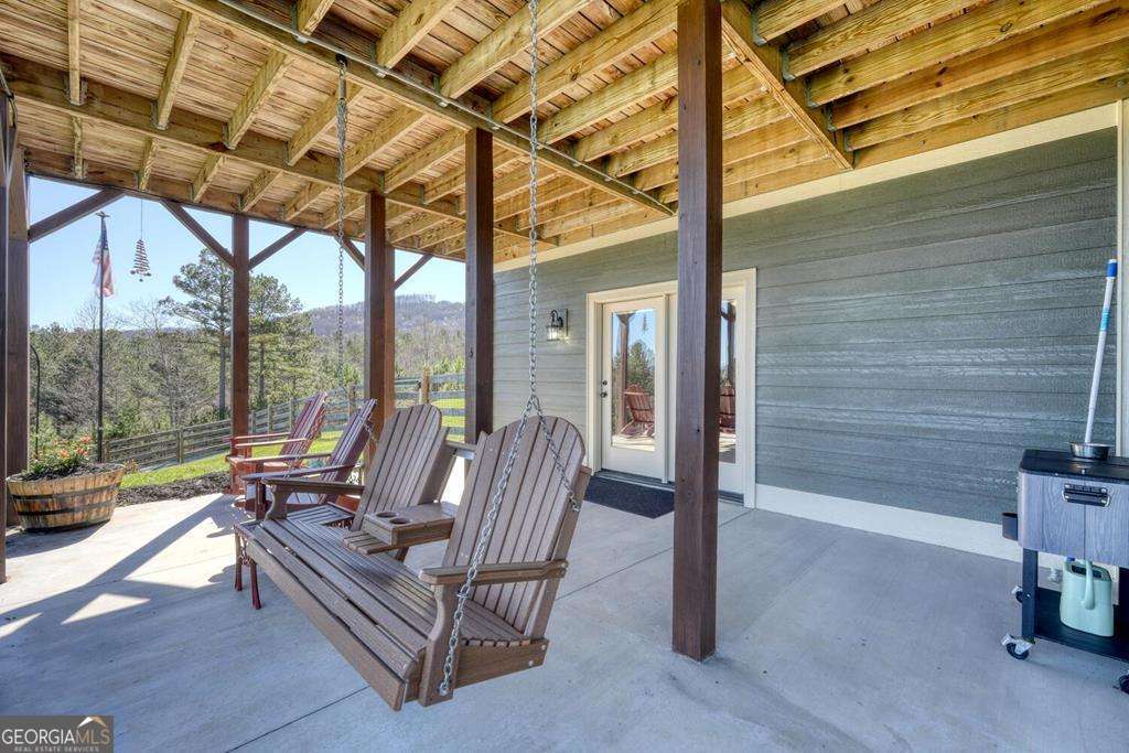 1309 Ridge Pointe Way, Unit 284 Blairsville, GA 30512 - Photo 49 of 75 a living room with furniture