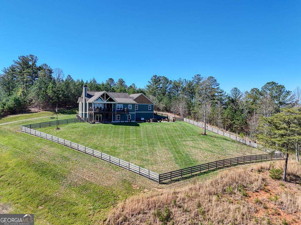 1309 Ridge Pointe Way, Unit 284 Blairsville, GA 30512 - Photo 7 of 75 a view of a backyard with a garden