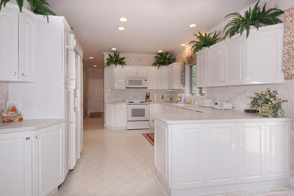 110 Hudson Road Stow, MA 01775 - Photo 10 of 29