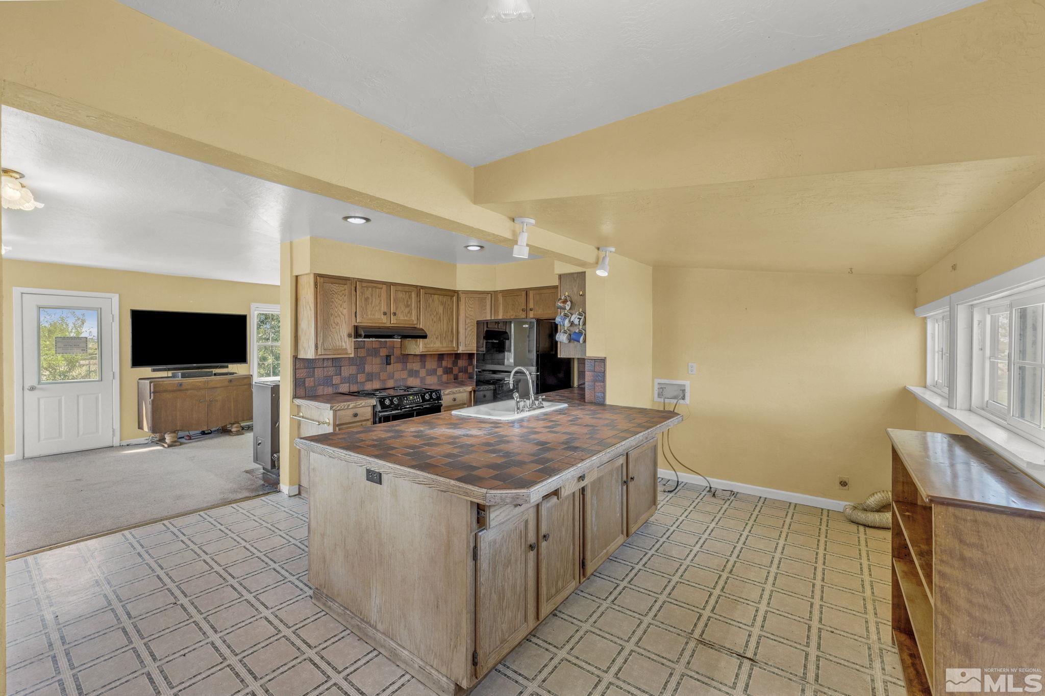 160 Hudson-Aurora Smith, NV 89430 - Photo 16 of 34 Photo 16
