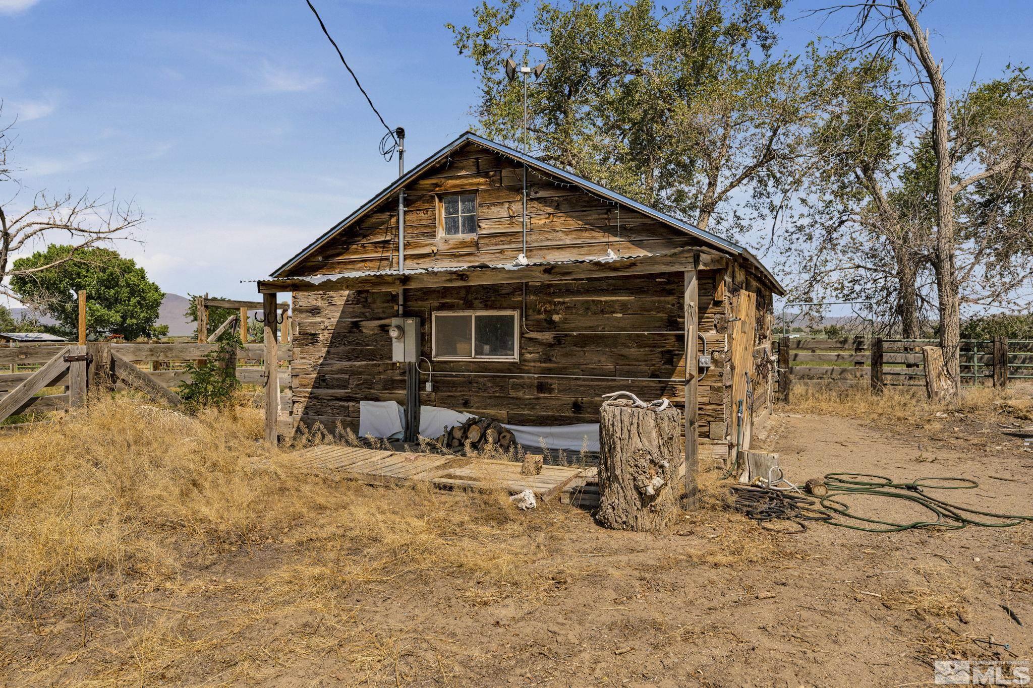 160 Hudson-Aurora Smith, NV 89430 - Photo 23 of 34 Photo 23
