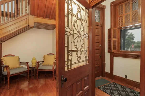 $580,000 | 1328 Francis Street, St. Joseph, MO 64501