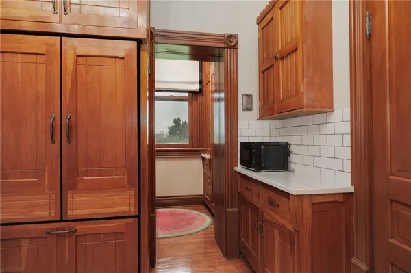 $580,000 | 1328 Francis Street, St. Joseph, MO 64501