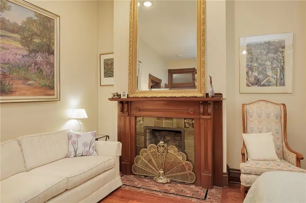 $580,000 | 1328 Francis Street, St. Joseph, MO 64501