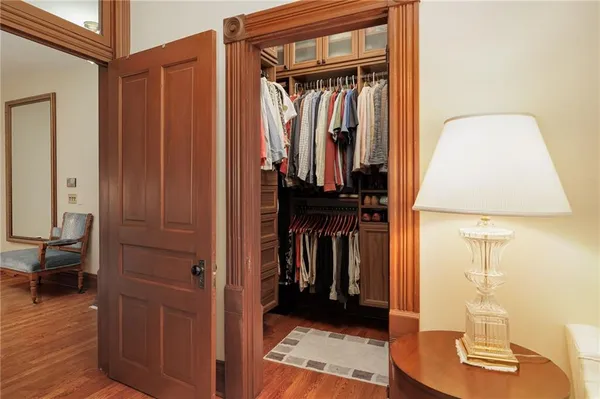 $580,000 | 1328 Francis Street, St. Joseph, MO 64501