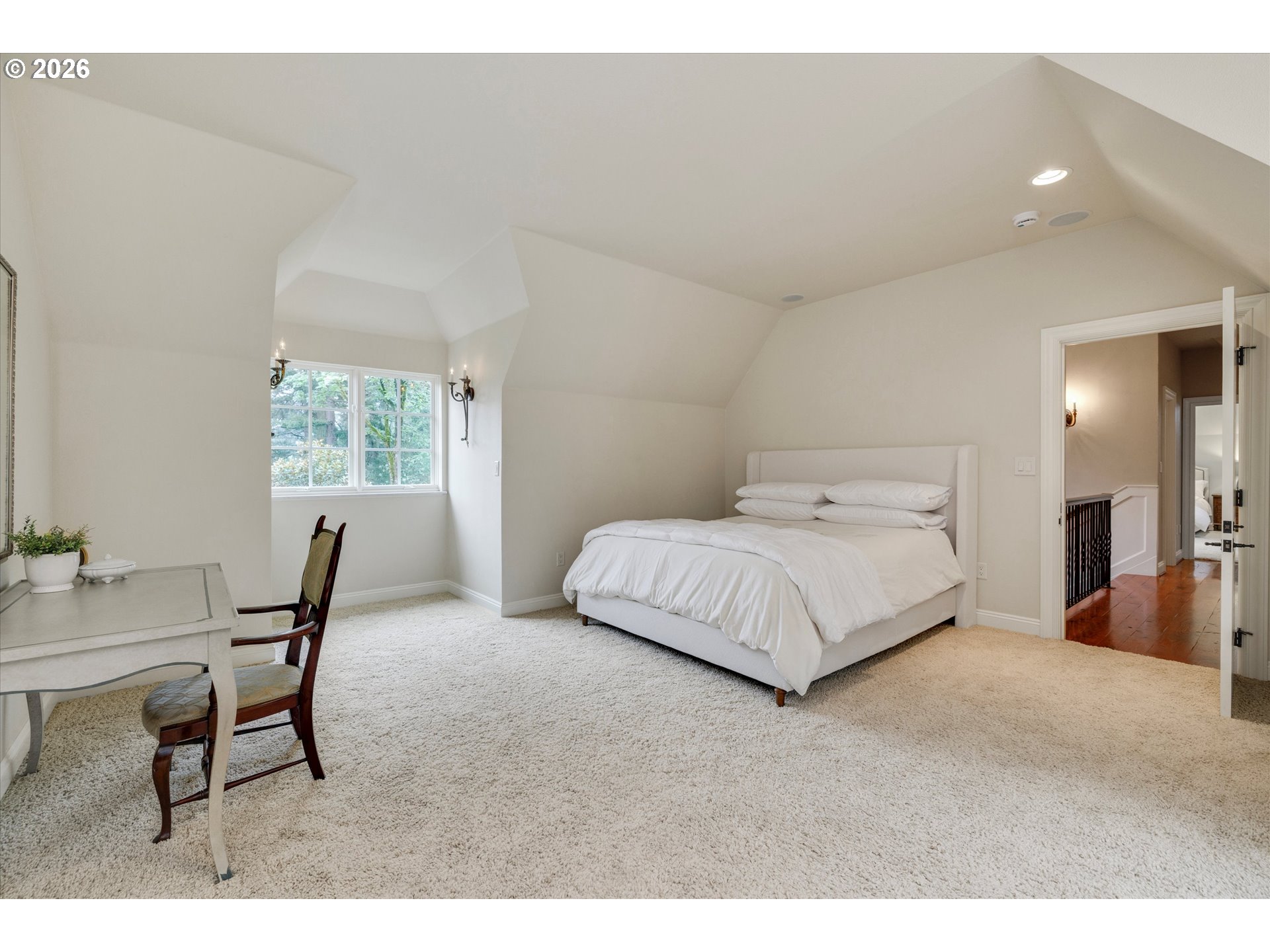 1011 Troon Road Lake Oswego, OR 97034 - Photo 24 of 41