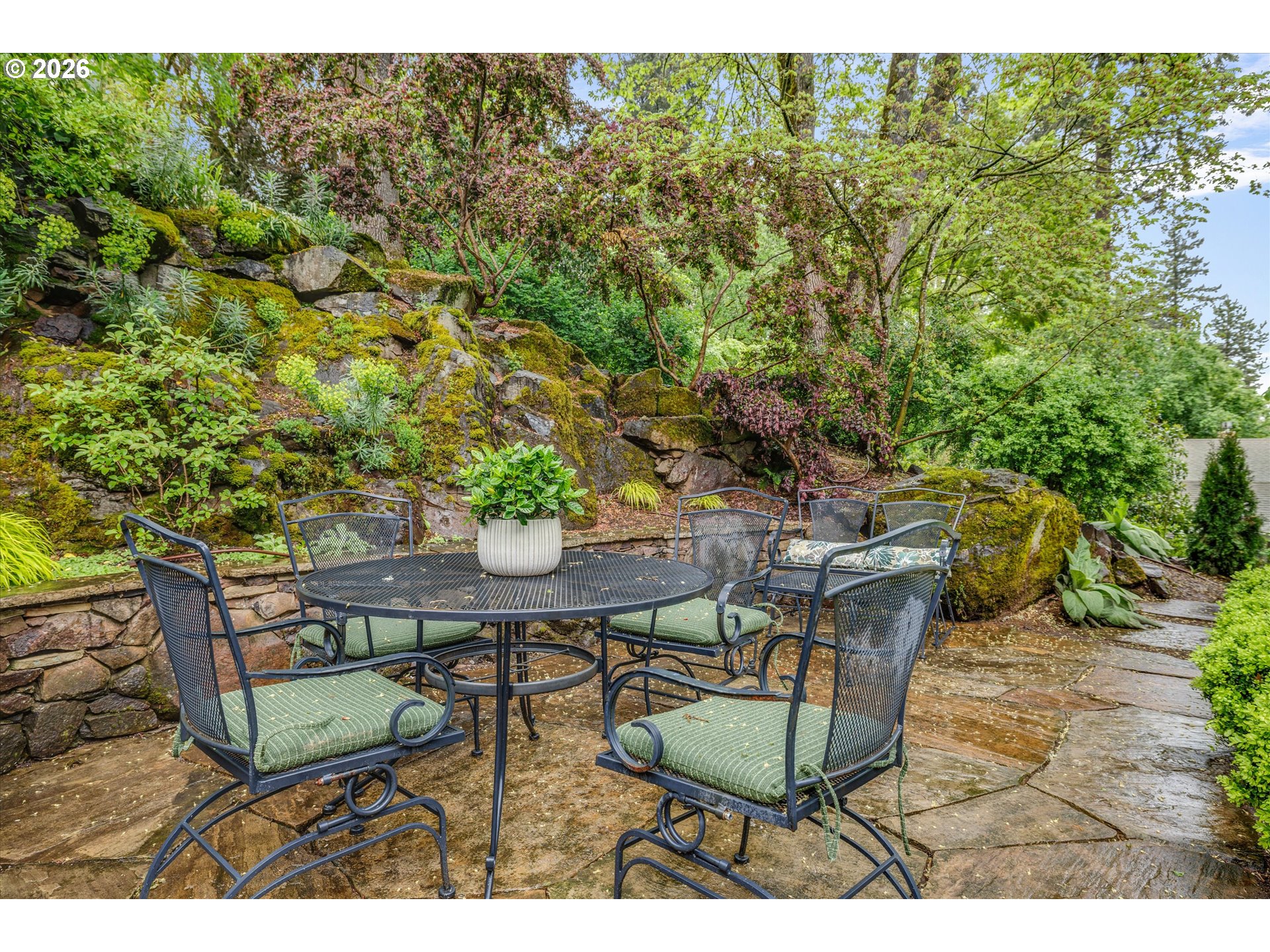 1011 Troon Road Lake Oswego, OR 97034 - Photo 35 of 41