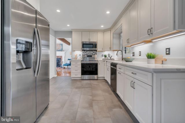 $945,000 | 7607 Maritime Lane, Springfield, VA 22153