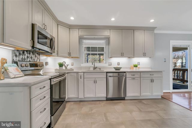 $945,000 | 7607 Maritime Lane, Springfield, VA 22153