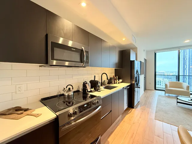 $1,279,000 | 398 Northeast 5th Street, Unit 2118, Miami, FL 33132