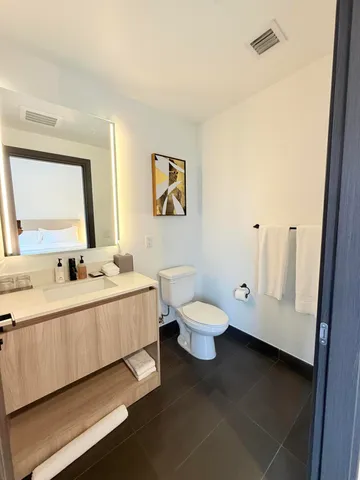 $1,279,000 | 398 Northeast 5th Street, Unit 2118, Miami, FL 33132