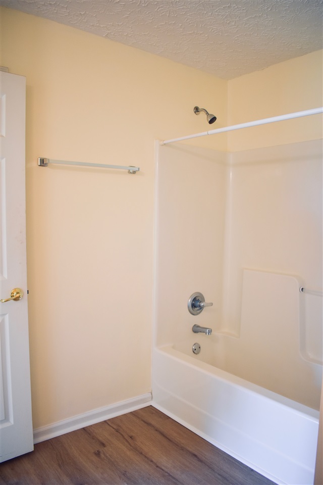 9029 Sherman Road Foley, AL 36535 - Photo 18 of 18 Master Bathroom