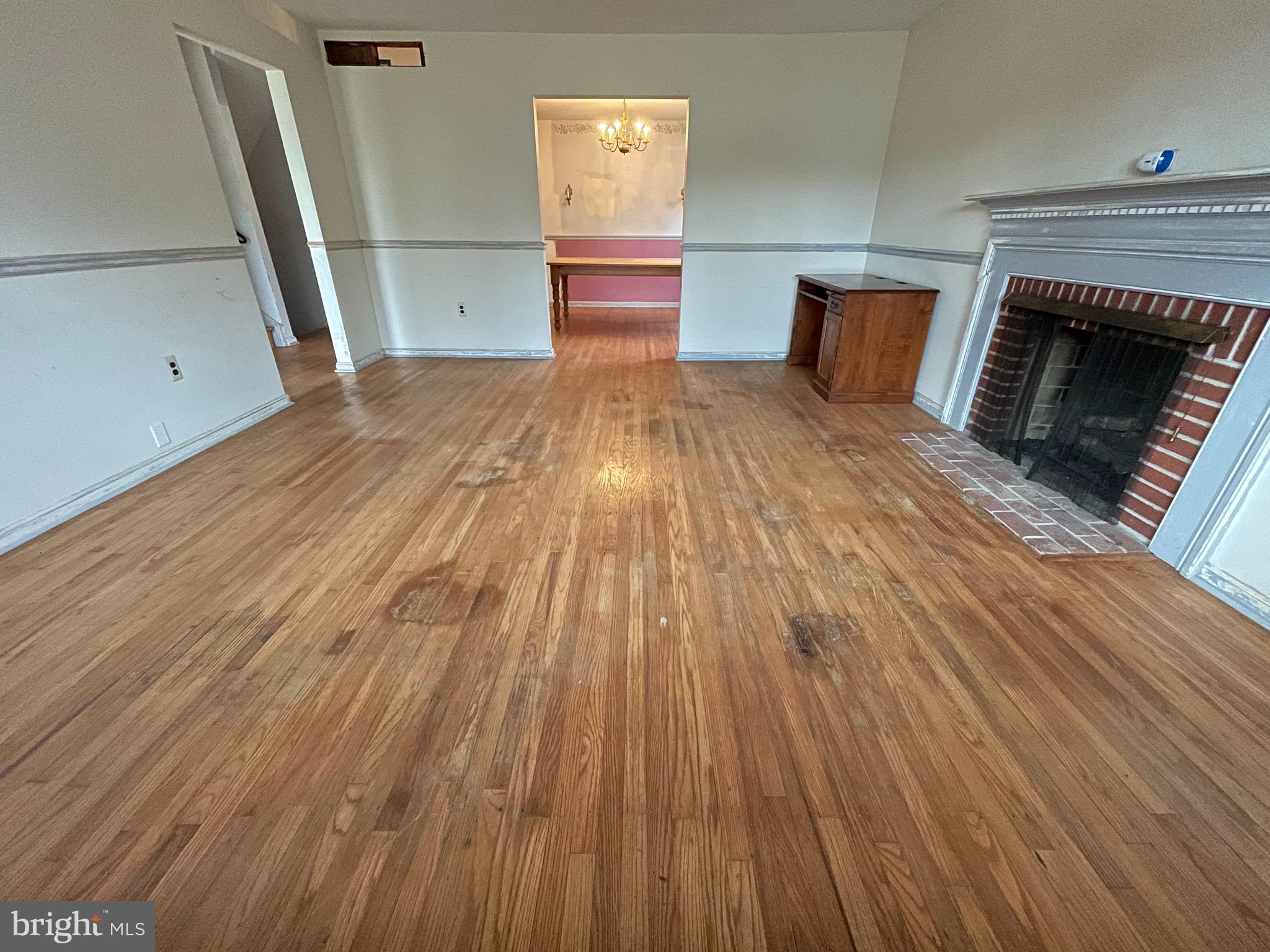 924 Gilbert Road Cheltenham, PA 19012 - Photo 8 of 38