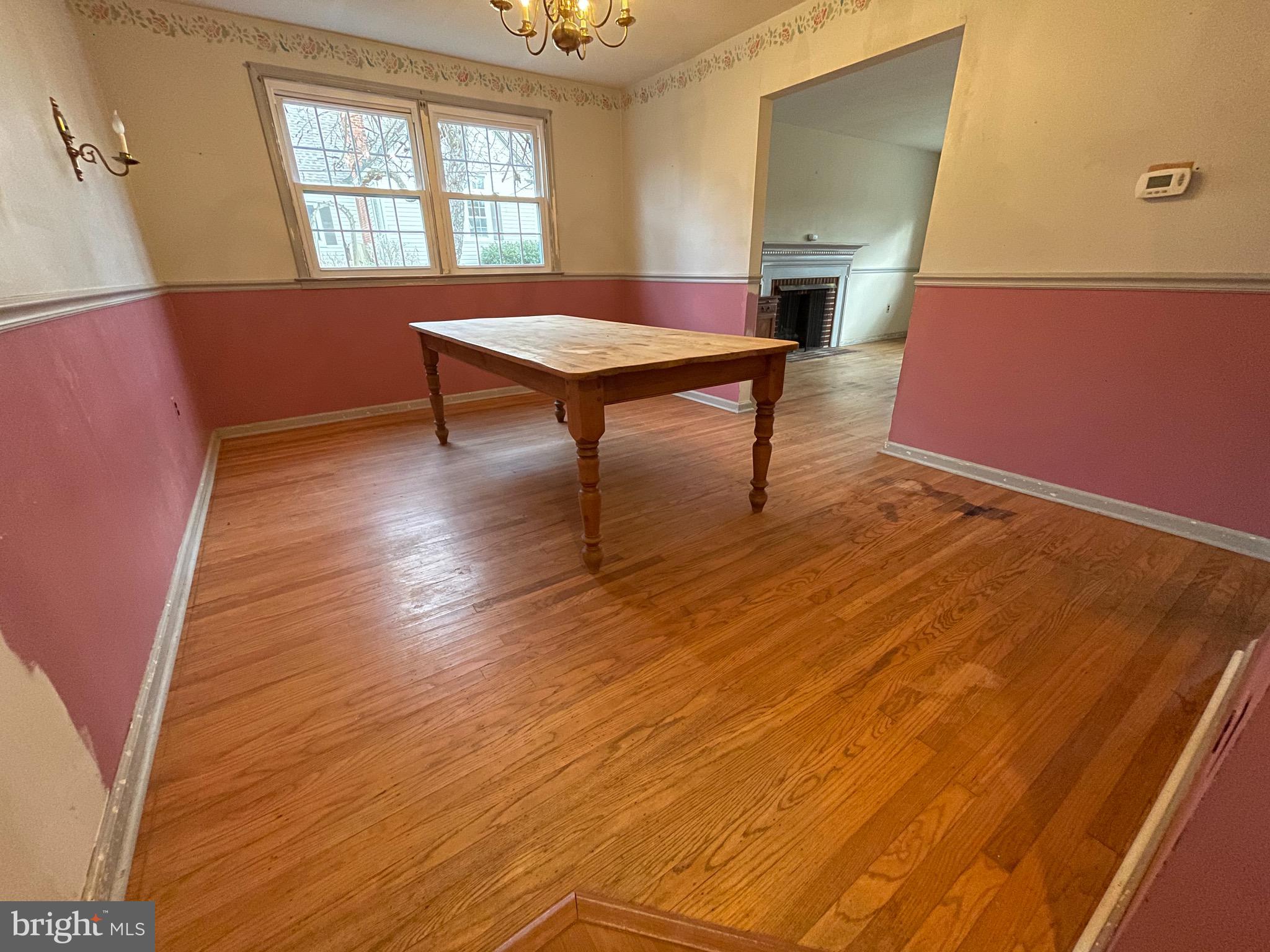 924 Gilbert Road Cheltenham, PA 19012 - Photo 10 of 38