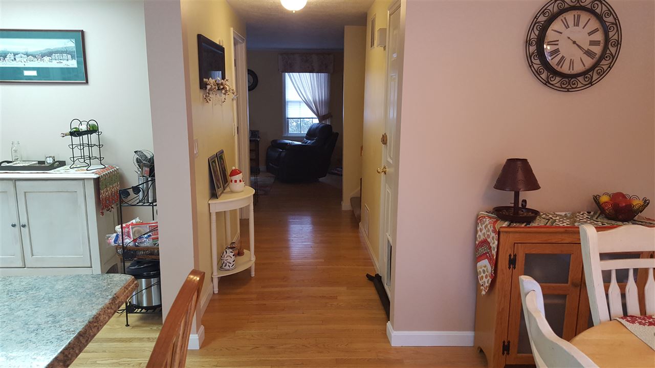68 Ramsgate Ridge Drive, Unit 261 Nashua, NH 03063 - Photo 10 of 16