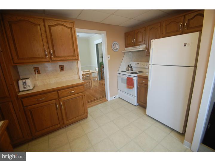 115 Ridley Drive Wallingford, PA 19086 - Photo 11 of 25 Kitchen