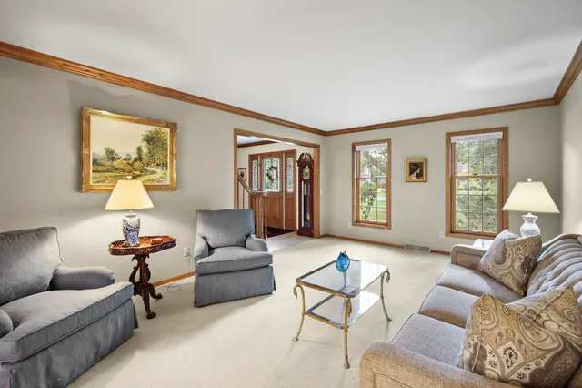 $769,900 | 6 Pintail Circle, Madison, WI 53717