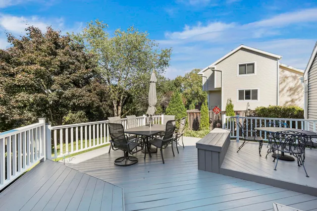 $769,900 | 6 Pintail Circle, Madison, WI 53717