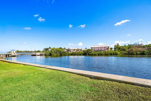 a view of a lake with houses