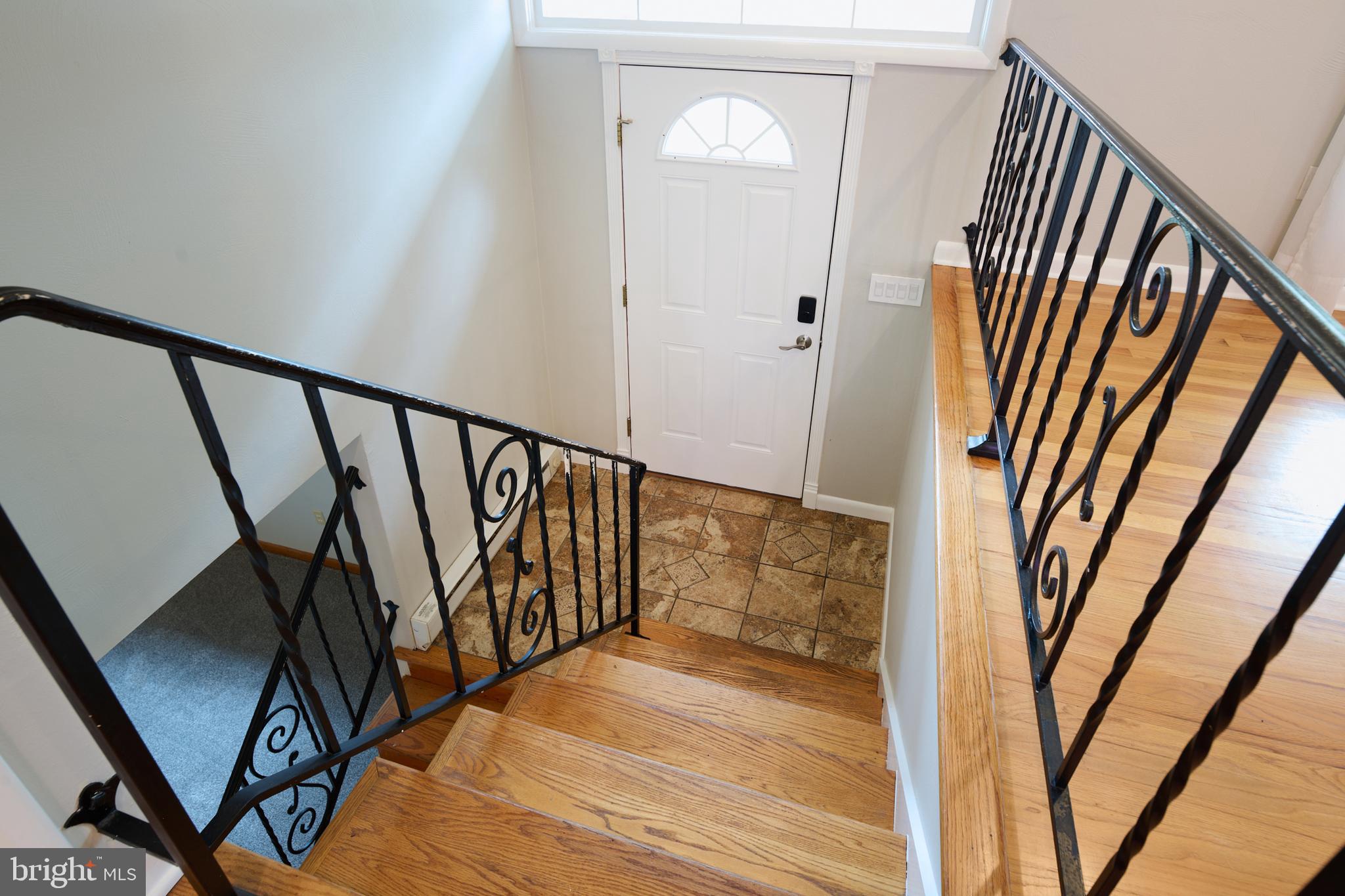 1516 Elizabeth Road State College, PA 16801 - Photo 5 of 57 Gallery Image 5