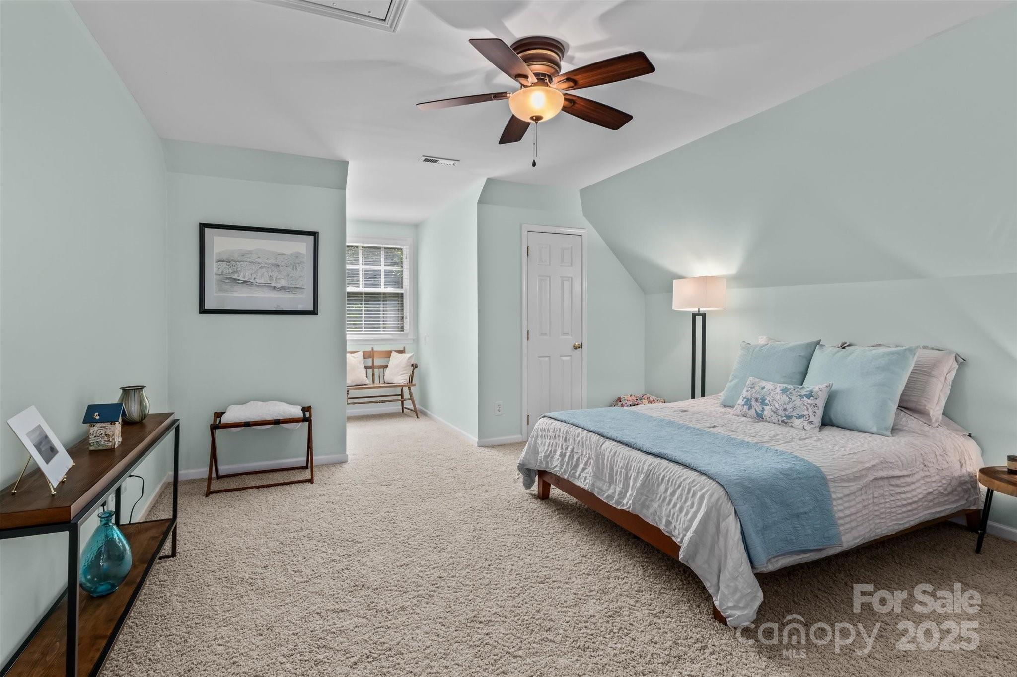 11735 Abernathy Road Charlotte, NC 28216 - Photo 26 of 44 Gallery Image 26