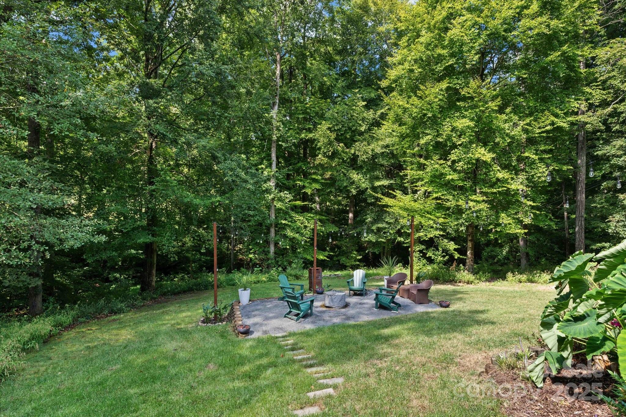 11735 Abernathy Road Charlotte, NC 28216 - Photo 35 of 44 Gallery Image 35
