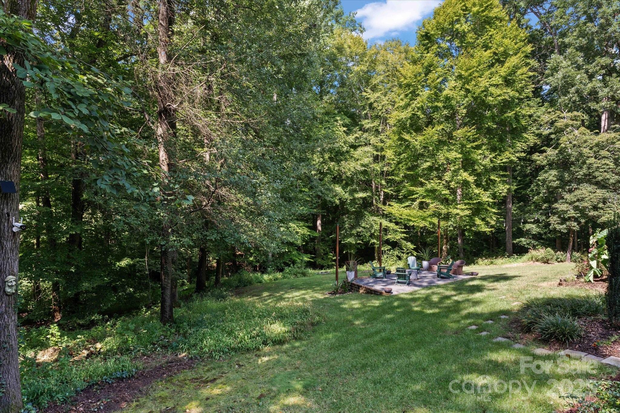 11735 Abernathy Road Charlotte, NC 28216 - Photo 36 of 44 Gallery Image 36
