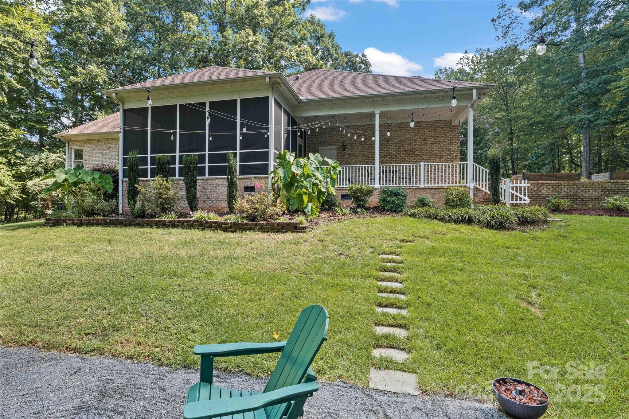 11735 Abernathy Road Charlotte, NC 28216 - Photo 7 of 44 Gallery Image 7
