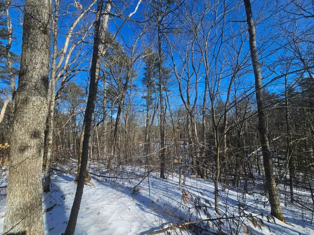 $275,000 | 708 Webbs Mills Road, Raymond, ME 04071