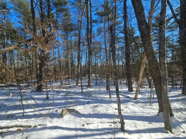 $275,000 | 708 Webbs Mills Road, Raymond, ME 04071