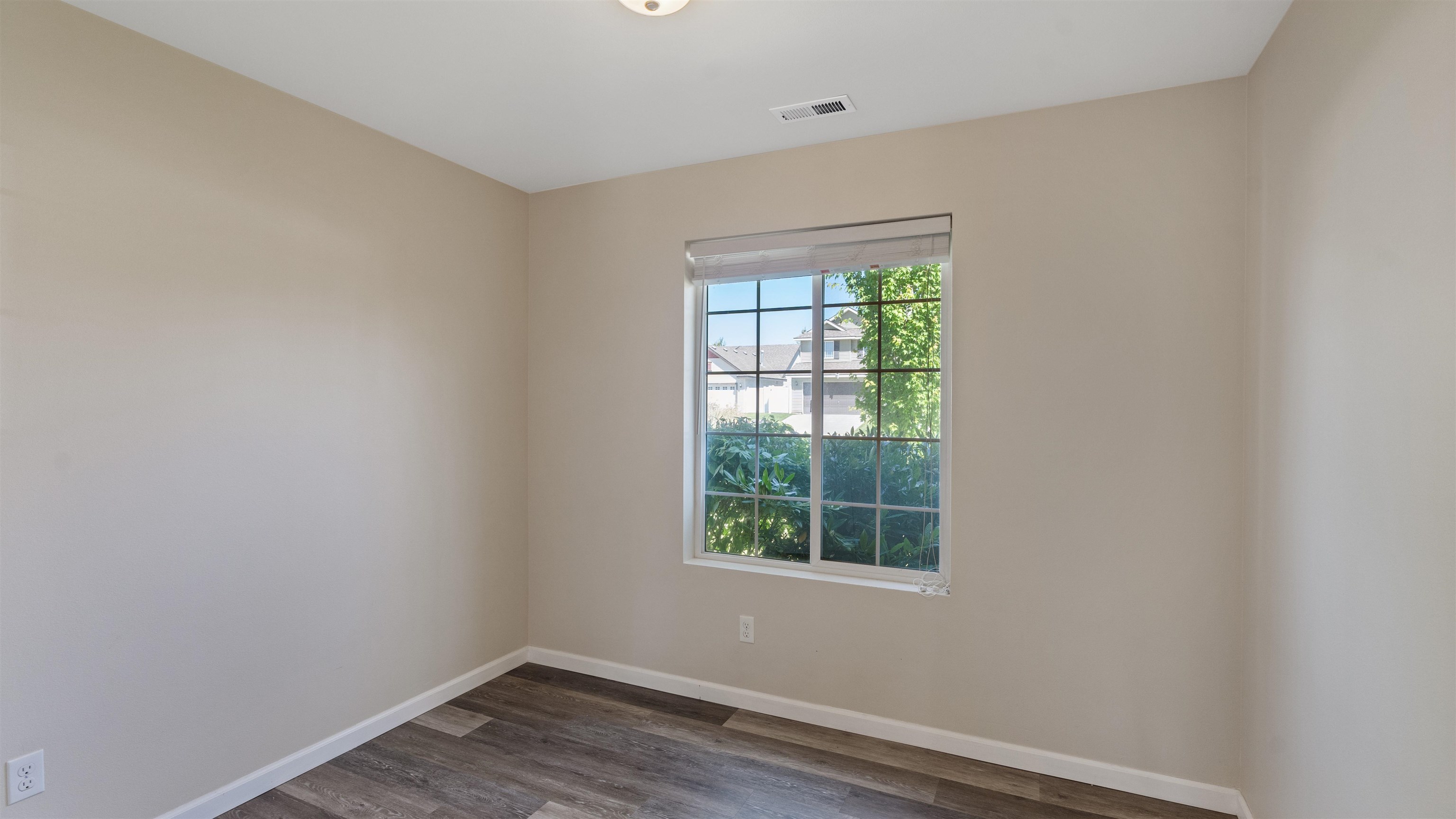 7715 North Maple Street Spokane, WA 99208 - Photo 15 of 19 Gallery Image 15
