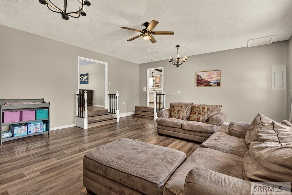 3974 East Wanda Ammon, ID 83406 - Photo 11 of 66 Living Room
