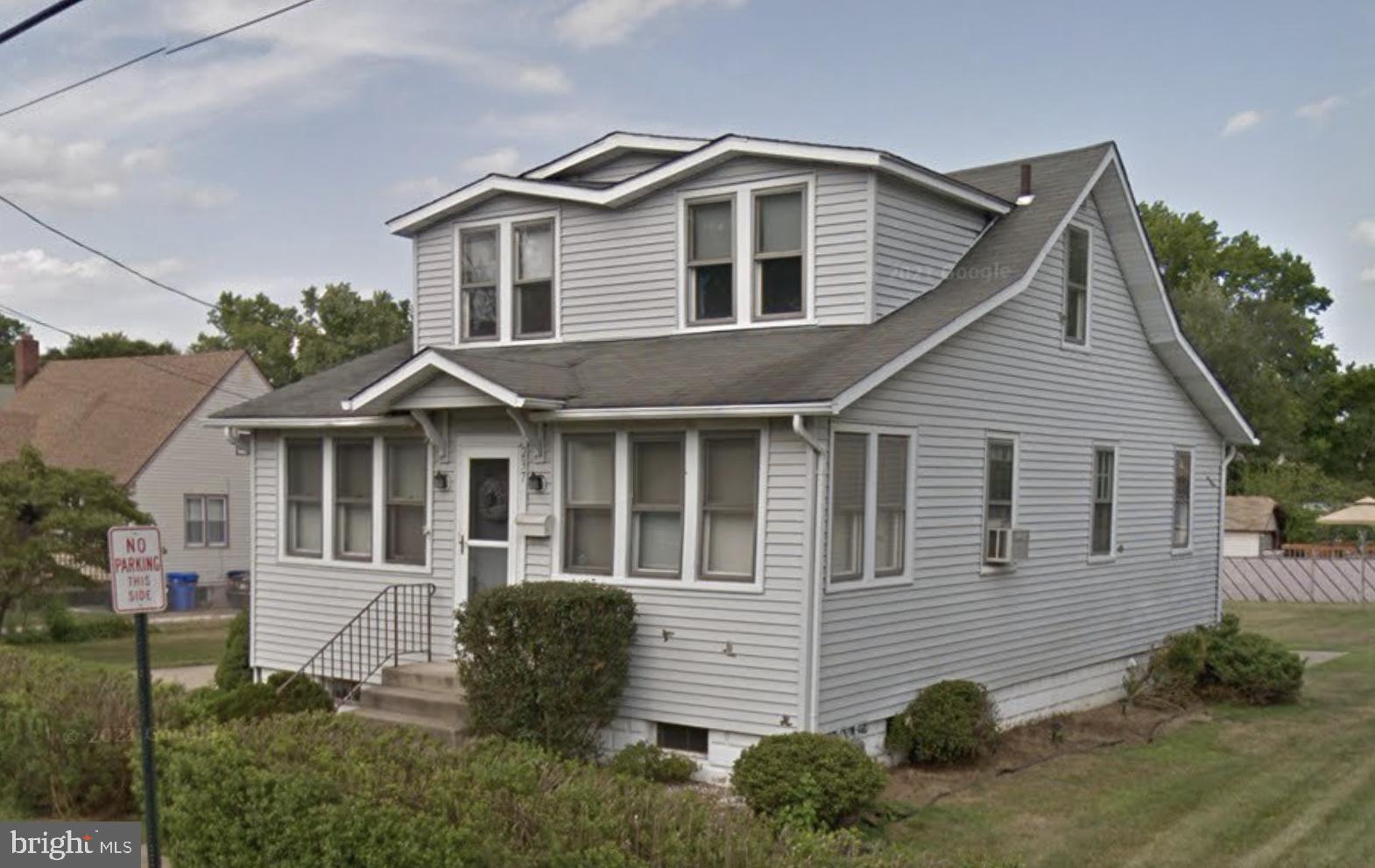 237 South Clinton Avenue Maple Shade, NJ 08052 - Photo 1 of 37 Gallery Image 1