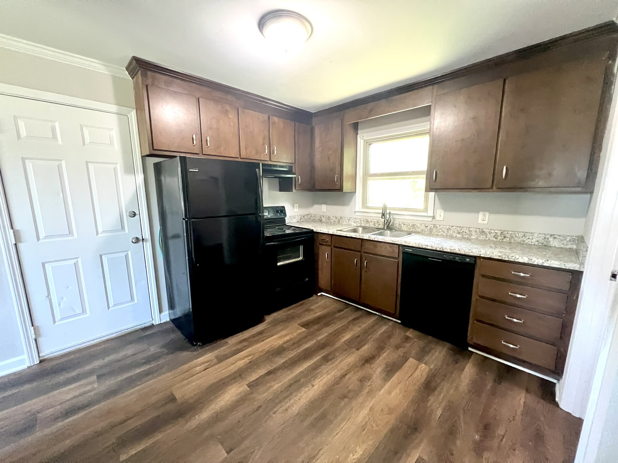 1312 Rutherford Street Murfreesboro, TN 37130 - Photo 8 of 17 Gallery Image 8