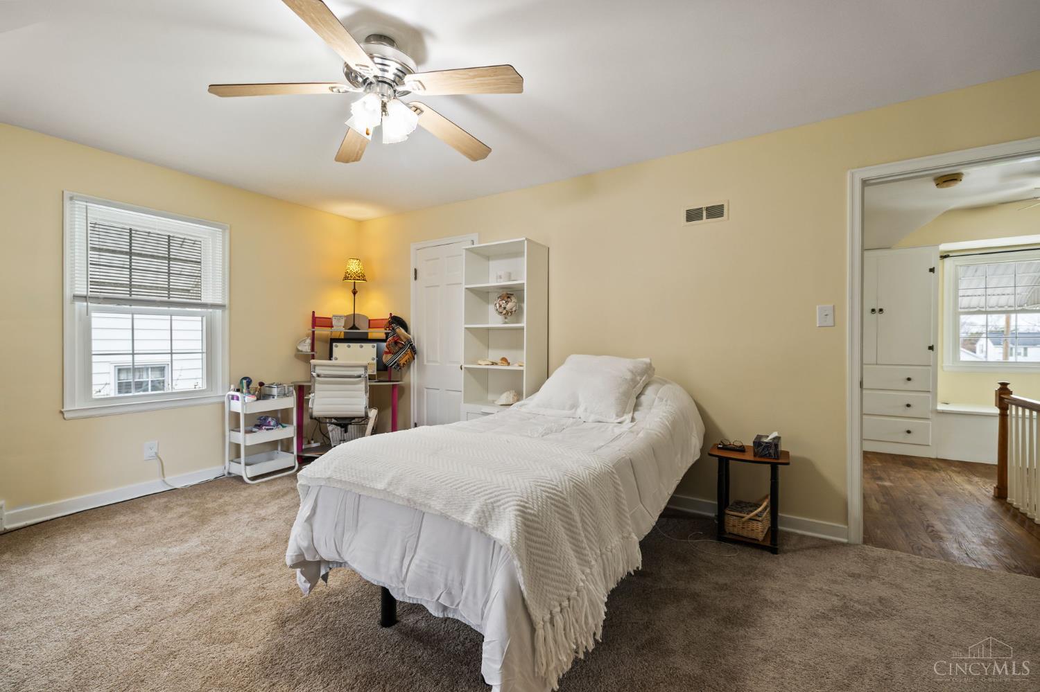 10 Santa Fe Road Middletown, OH 45042 - Photo 21 of 45 Primary bedroom