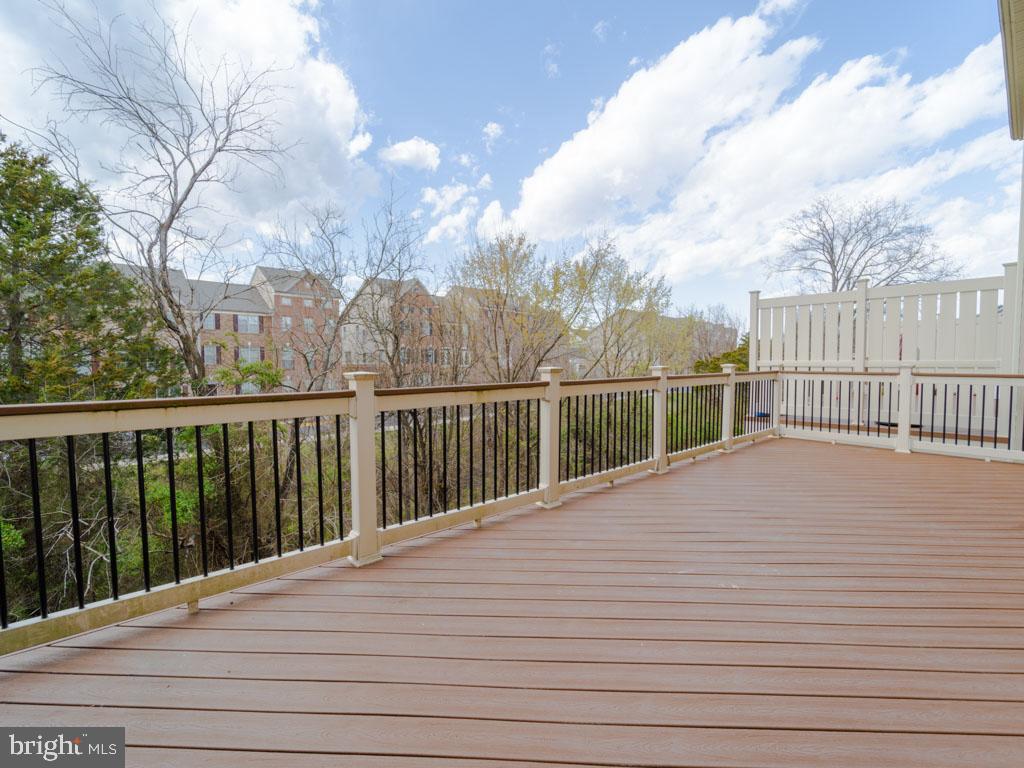 22595 Windsor Locks Square Ashburn, VA 20148 - Photo 55 of 56