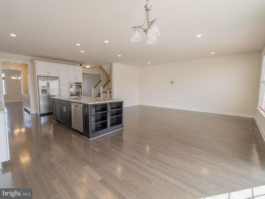 22595 Windsor Locks Square Ashburn, VA 20148 - Photo 10 of 56