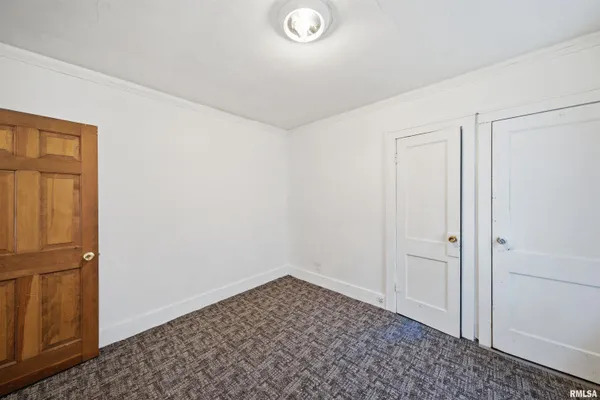 $42,500 | 1419 West John H Gwynn Jr Avenue, Peoria, IL 61605
