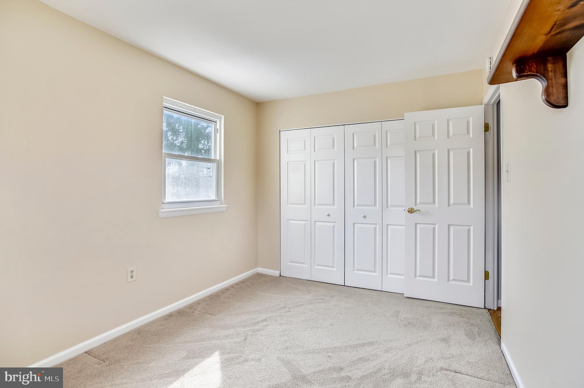 5633 Selford Road Baltimore, MD 21227 - Photo 19 of 44