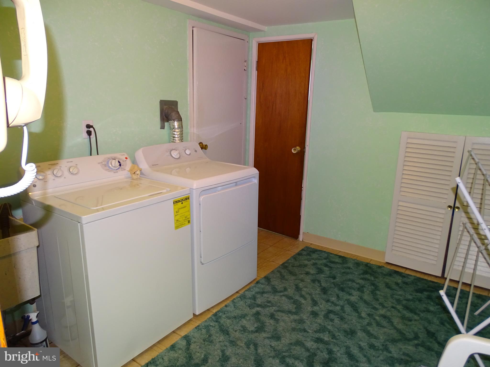 11019 Academy Road Philadelphia, PA 19154 - Photo 21 of 23 Laundry room with access to garage and powder room
