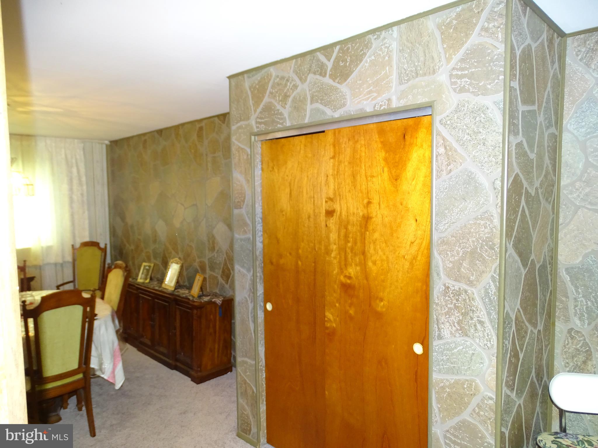 11019 Academy Road Philadelphia, PA 19154 - Photo 9 of 23 Hall closet