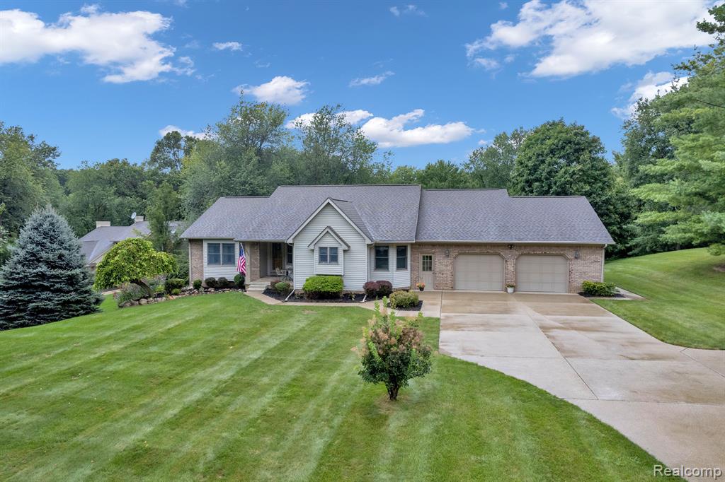 1426 Rillview Court Metamora, MI 48455 - Photo 4 of 33 Gallery Image 4
