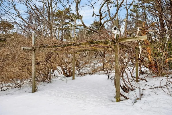 $849,000 | 2 Pine Ridge End, Truro, MA 02666