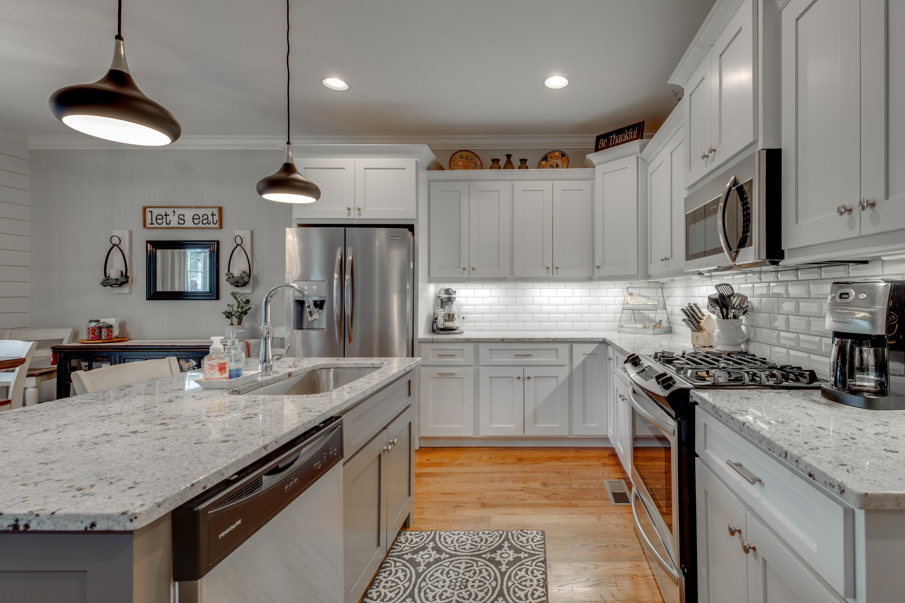 9279 Bill Reed Road Ooltewah, TN 37363 - Photo 11 of 29 Kitchen