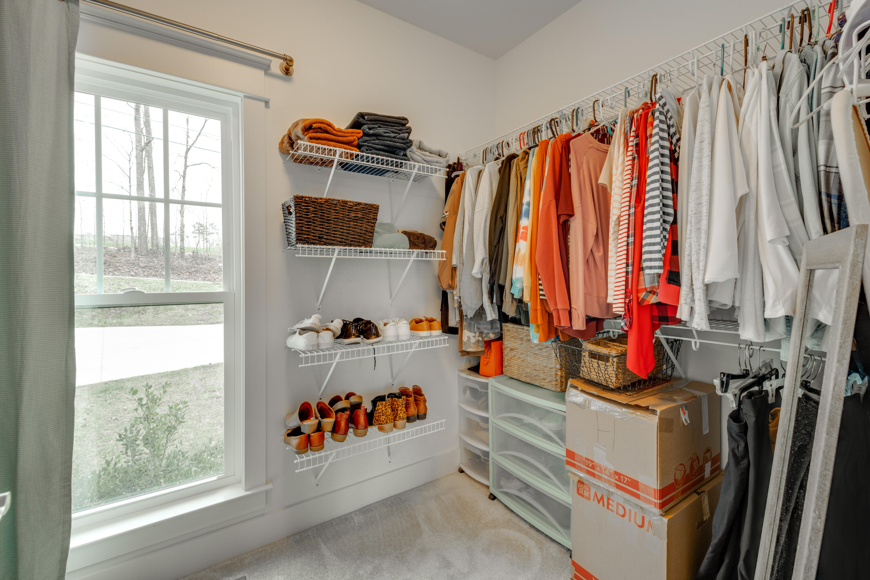 9279 Bill Reed Road Ooltewah, TN 37363 - Photo 6 of 29 Master Closet