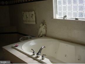 113 Hull Road Manahawkin, NJ 08050 - Photo 5 of 5
