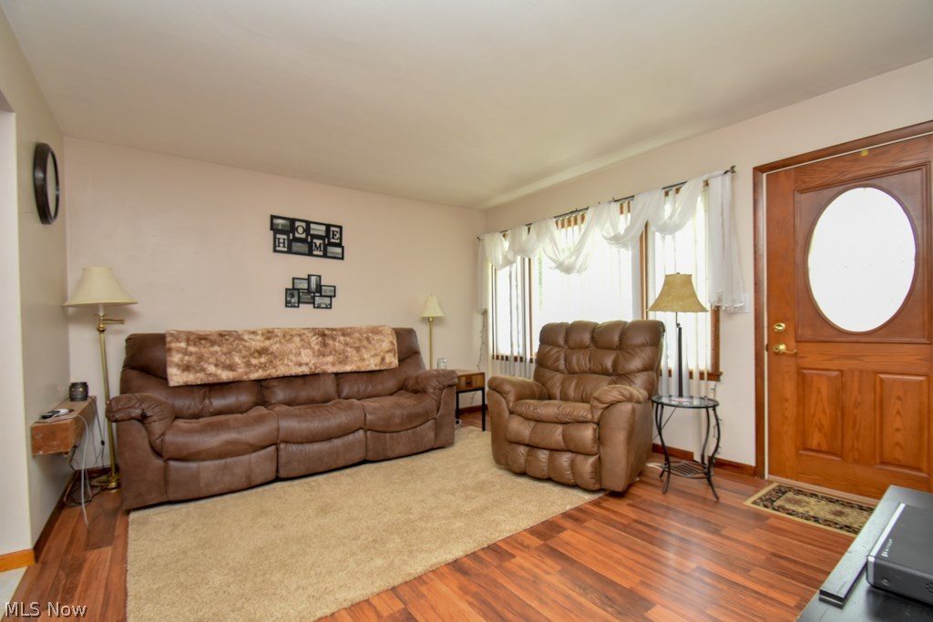 1062 Niles Vienna Road Vienna, OH 44473 - Photo 5 of 31 Gallery Image 5