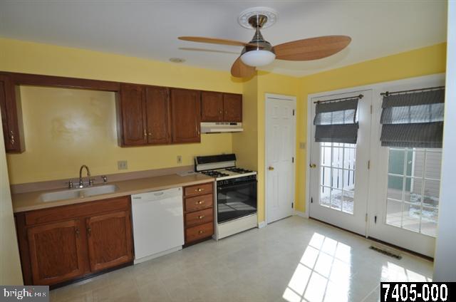 2127 Walnut Bottom Road York, PA 17408 - Photo 3 of 21 Gallery Image 3